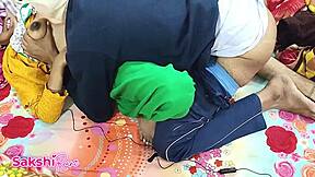 इंडियन देसी कपल हार्डकोर सेक्स टॉयलेट क्विकी के बाद हैरी पस्सी राइडिंग के साथ