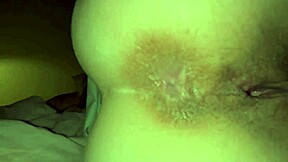 18 years old stepdaughter opens webcam studio to teach friends anal winking techniques