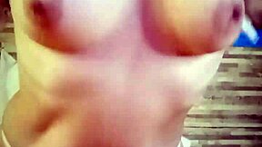 oh wow introducing my little 18+ hairy pussy and natural body