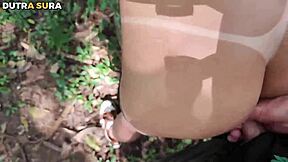 se você me visse sozinha na mata o que você faria comigo me diz nos comentários