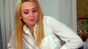 milf teacher crystal taylor gets kinky seducing two teen 18+ students into face sitting rimjob threesome 😈👩‍🏫👭