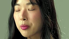 korean teen pornstar elle lee masturbated solo fingering her perfect ass