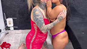 Hey, an�nzinha novinha with giant ass from Maranh�o came to S�o Paulo to cum a lot in my mouth and take lots of pica 😏🍑.