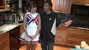 Tight teen cheerleader slut fucks the hubby hard before babysitting... 😜 What a naughty homemade blowjob and fetish session!