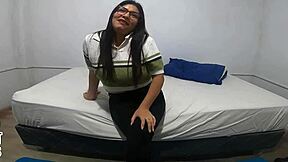 the beautiful young girl came over to fuck with him