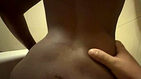 Passionate hotel pounding with big cock in doggystyle and creampie finish. Slipperycherry18 shakes ass wildly on streamate.