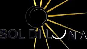 Esposa compartilhada com amigo do corno in bedroom with cute brunette wife kissing and fucking