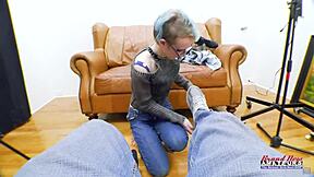 Petite blue haired raven finger fucks her twat and sucks a juicy big cock!