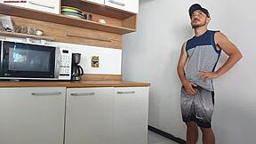 Sexo Arriscado Meu Marido No Banho E Eu Transando Com Amigo Dele Quase Fomos Pego