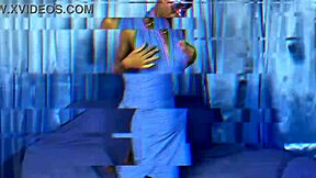 Sfw abena assbanger flaunts sexy slim body in erotic dance