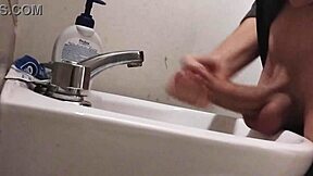 Huge Cock Masturbation Leads To Massive Cumshot