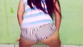 Dançando Funk 6 With Hot Brazilian Teen Moves!