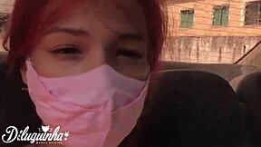 novinha masturbates in the uber ride and ends up giving her tight ass to the driver outdoors