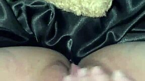 oh god, when we hook up with my bbc, you cum inside me and impregnate me... arabian snowwhite masturbatin' in los angeles usa