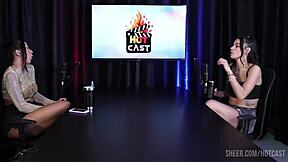 Melhores momentos da debora andrade com vitoria beatriz no HOT CAST - parte 2 watch on sheer red