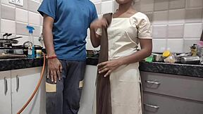 hey, this desi girl comes home from college and gets fucked by her stepbrother with hindi audio 😈🍆