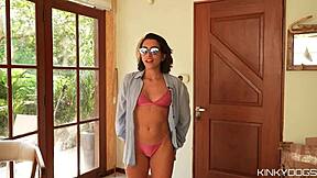 Went to a stranger's place from the beach for amateur big ass latina doggystyle fucking with blowjob and pussy licking.