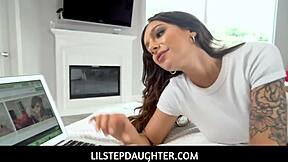 hey lilstepdaughter, are you that hot teen 18+ stepdaughter ready to get nude and suck on this taboo cock?