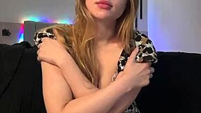 Can you handle fingering this shaved wet teen pussy like the best ever seen?