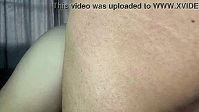 An 18 year old babe gets a close up creampie from a huge monster cock in homemade sex