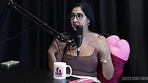 Compilados da renatinha melo cast with tifany rocha and didy reis - parte 4 watch on sheer red