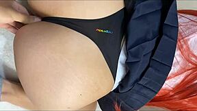 Mi cuñada pierde la apuesta y me da su coñito rápido mi amor ya llegará tu novio video completo en red