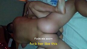 esposa sozinha no motel com dois colegas do corno - legendado