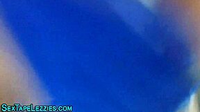 Brunette teen licks her lesbian partner in high definition