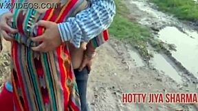 Desi girl enjoys outdoor fuck with her boyfriend in romantic setting