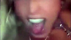 Rejunte caliente 2 features black babe in thong panties showing big ass