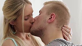 awesome mature webcam blowjob turns into hardcore fucking with petite teen