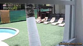 Amateur teen 18+ gives blowjob in toilet but what a mess you made with all that hardcore action