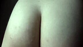 Teen Babe Mae Meyers Masturbates Shaved Pussy With Toy Solo