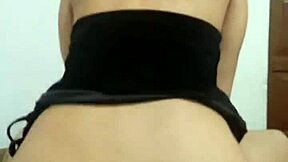 Mi vecino, ayúdame con la cama rota, dije, pero terminamos probándola con su rica verga clavada toda en mi conchita hasta sentirla dentro. Prt2 de orgasmo pov con latina vecina en doggystyle y misionero.