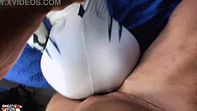 Anti-venom babe in cosplay does deepthroat sucking and missionary fucking with cum in mouth swallow
