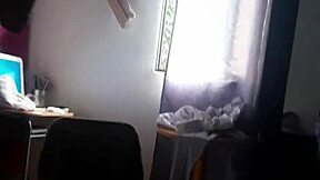 Hago Venir a Mi Esposo Muy Rapido Chupandole el Culo Se Vino Demasiado Rapido