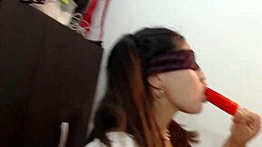 सौतेली बेटी को लंड चूसना सिखाया, बीवी संग थ्रीसम में वीर्य निगला