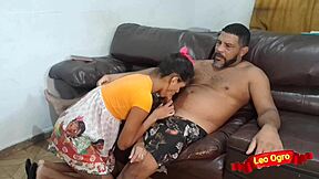 domingo de folga com minha enteada virgem is so juicy and beautiful