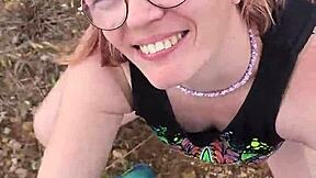 Petite MILF gives a homemade blowjob outdoors in nature during her trip to Chypre