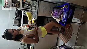 Siempre que visito a mi amiga ella esta hambrienta le di de comer mis 23 cm de verga creampie anal oh yeah!