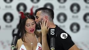 Sara Blonde in the spicy room of the Argentine Elo Podcast - full interview, she's so hot and wet 😏🔥