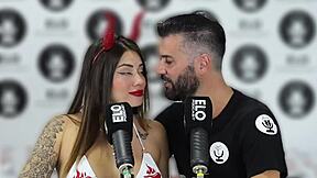 Sara Blonde in the spicy room of the Argentine Elo Podcast - full interview, she's so hot and wet 😏🔥