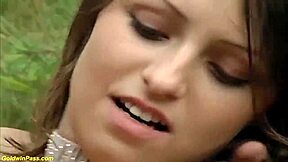 Fucked cute busty stepsister outdoors 😍🍆