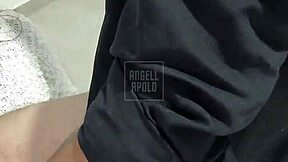 Esposa recebe marido com o melhor boquete