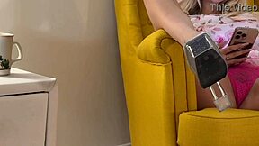 hey, i'm masturbating while this hot blonde spreads her legs ignoring me