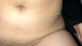 joven 18 a�itos folla y monta al amigo de su novio con auto y grita de placer