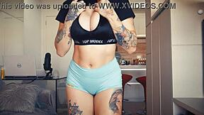 I-I mean, I'm shaking my big tits and ass on trap musik, uh, check https bit ly 3gkgg12!