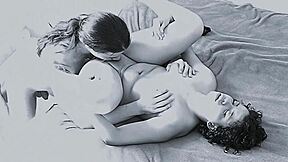 Video de seguridad shows my uncle with me when mom is not around in a neutral family context