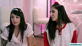 Teens Engage in Lesbian Orgy with 69 Position Ass Licking and Pussy Muff Diving