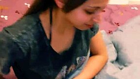 My friend waits in lingerie for me to fuck her hard and squirt